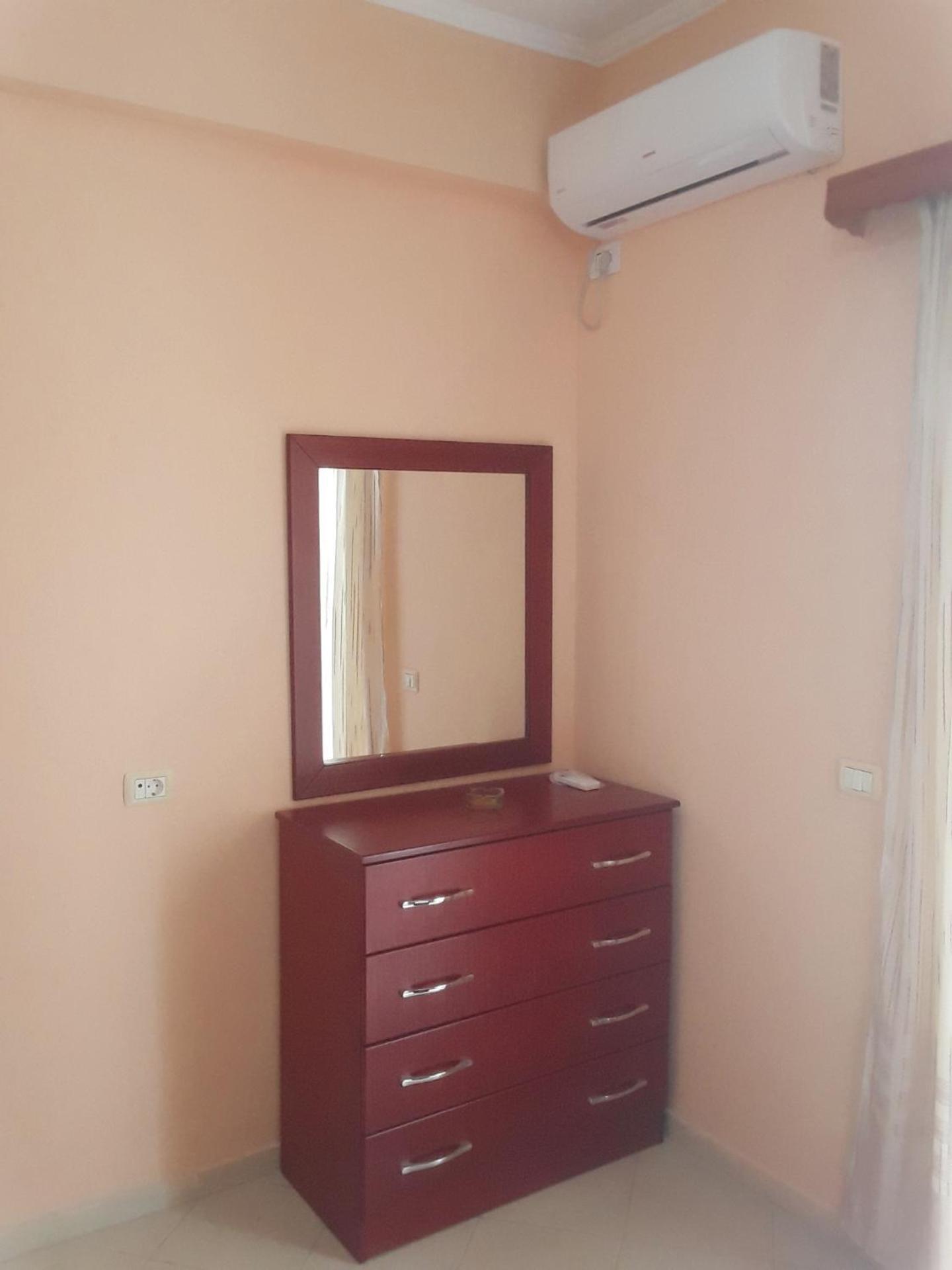 Vila Jakupi Apartment Sarande Phòng bức ảnh
