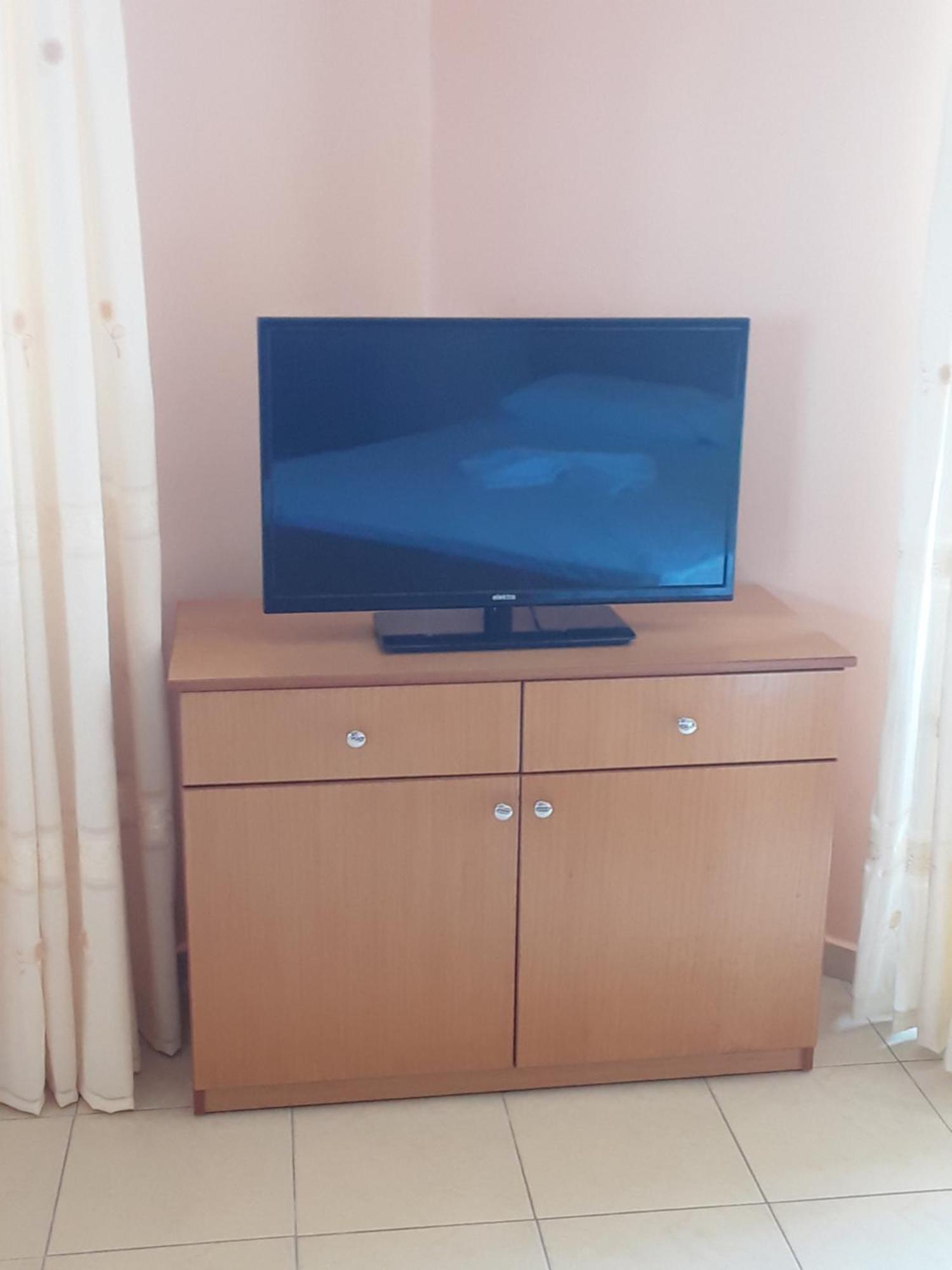 Vila Jakupi Apartment Sarande Phòng bức ảnh